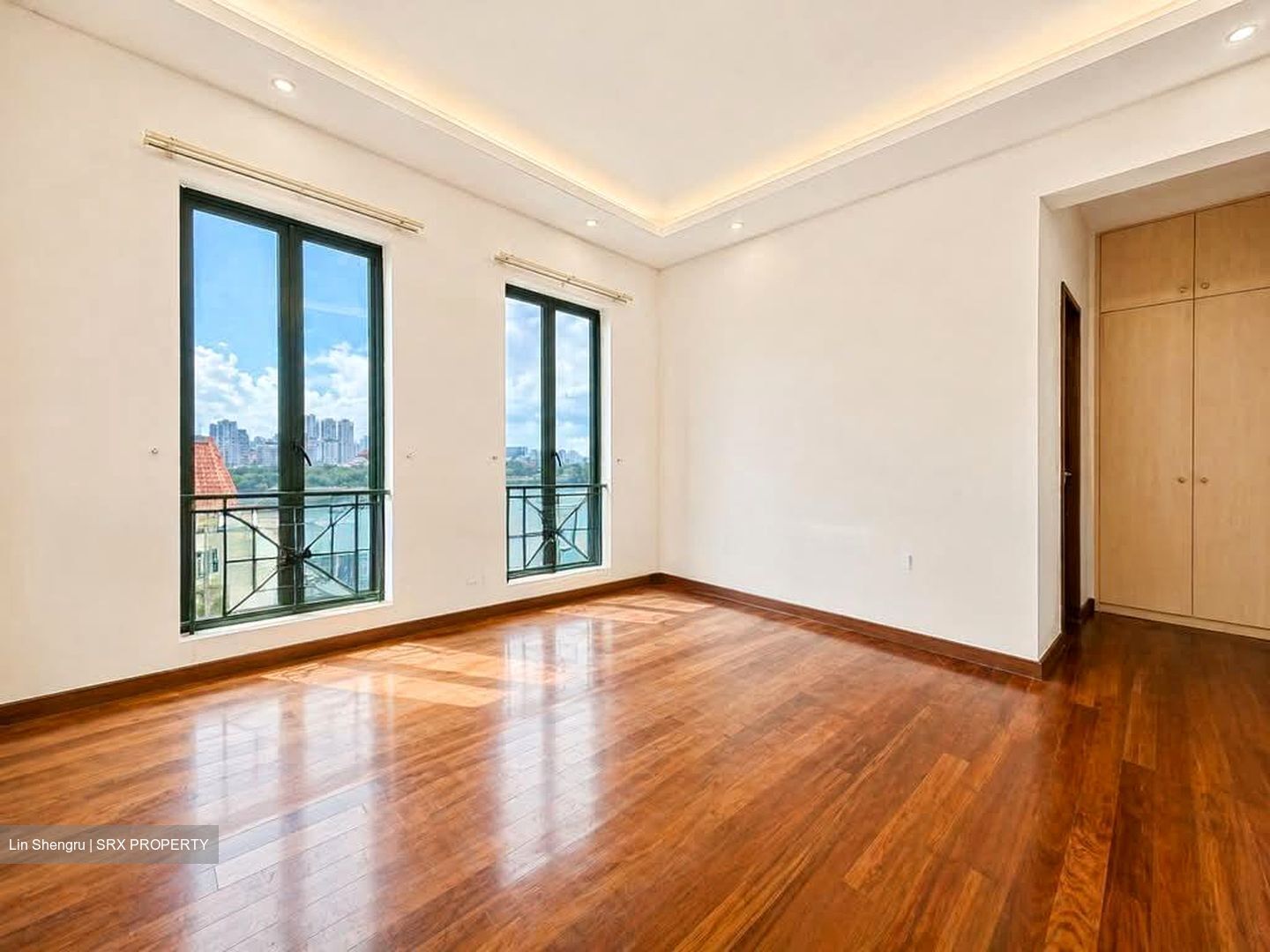 Pebble Bay (D15), Condominium #558293451